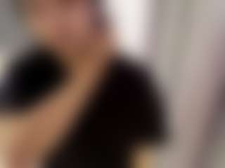 Live cam show with KierstenMenjes - Gray Eyes on Nude Live Now