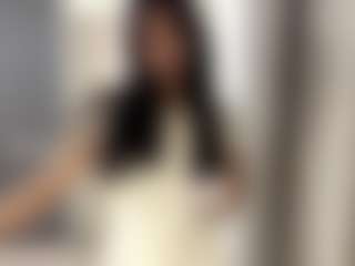Live cam show with KierstenMenjes - Asian Amateur on TastyBlacksLive