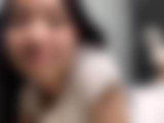 Live cam show with KierstenMenjes - Asian Petite on Camsoda