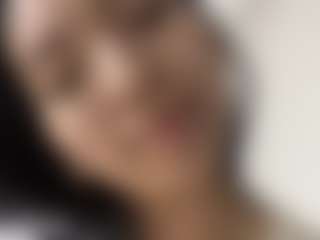 Live cam show with KierstenMenjes - Bedroom Asian on Camsoda