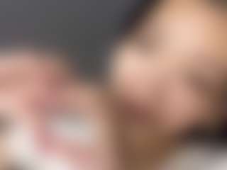 Live cam show with KierstenMenjes - Striptease Asian on Camsoda
