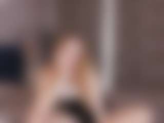 Live cam show with ManuelaPac - Upskirt on infinitiblacc.com