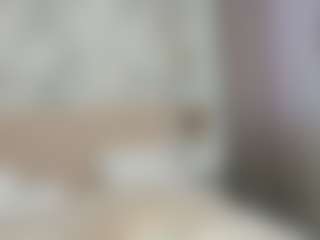 Live cam show with ManuelaPac - Red Hair on chickslive.net