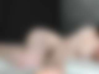 MidnightYumee's Live Sex Cam Show