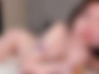 MidnightYumee's Live Sex Cam Show