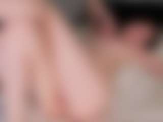 MidnightYumee's Live Sex Cam Show