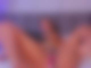 Live cam show with Sasha-Rodriguez - Brown Eyes Mature on sexylive.show