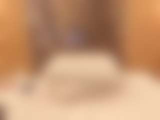 Live cam show with Siena-Moore - New Brown Eyes on AdultVida.com