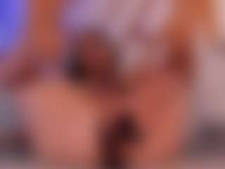 Yazmiine's Live Sex Cam Show