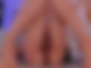 Yazmiine's Live Sex Cam Show