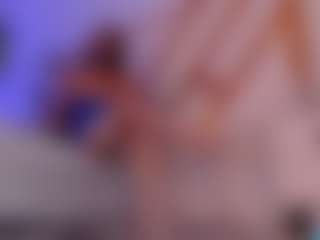 Yazmiine's Live Sex Cam Show