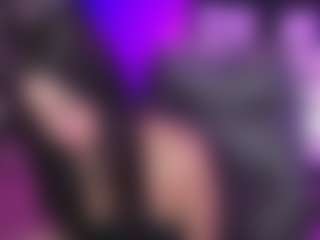 Live cam show with DashellRyan - New Shaved Pussy on Fling VIP Chat
