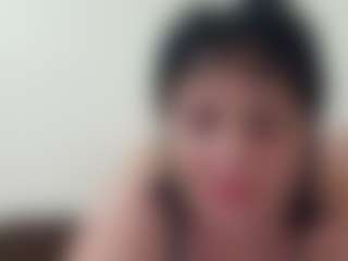 Live cam show with larissamistror - New MILF on camwithhim.com
