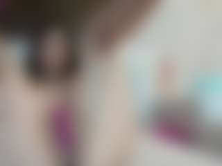 Live cam show with Luna-Valkyrie - Butt Plug on TeamSkeetLive