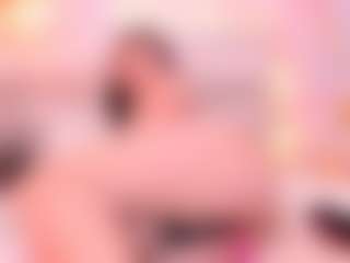 Live cam show with Britneyrogers1 - Big Tits Small Tits on Livezox