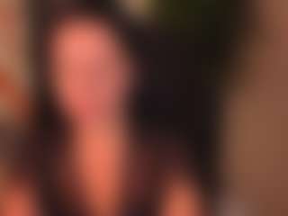 Live cam show with MariaHoward - Moaning on Hubzter Live