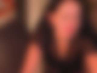Live cam show with MariaHoward - Spanks on Hubzter Live