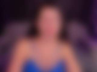 Live cam show with MariaHoward - Moaning on livesexfox.com