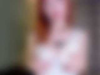 Live cam show with NikkiHeine - New Spank on CamClone