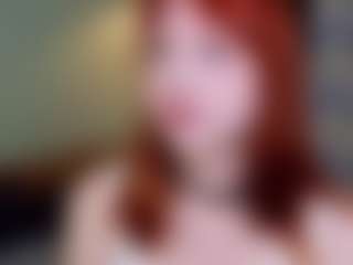 Live cam show with NikkiHeine - Bedroom Red Hair on SpunkLive