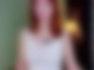 Live cam show with NikkiHeine - Cute on TastyBlacksLive