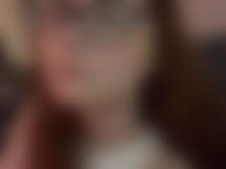 AkikoElftman's Live Sex Cam Show