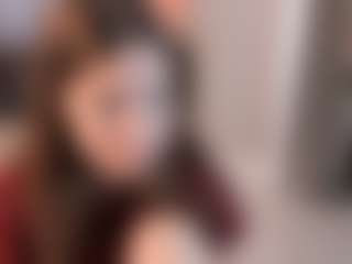 Live cam show with ClarettaMalay - Nipple Piercings on SinfulBabes