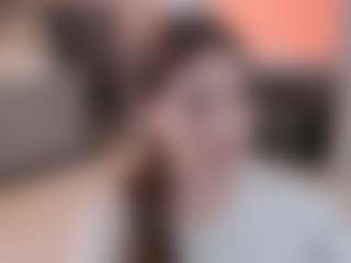 Live cam show with ClarettaMalay - Butt Plug on intimatelivegirls.com