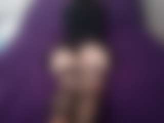 Live cam show with Jenni - Green Eyes on Camiplay Live