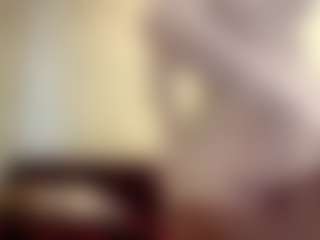 Live cam show with Kelly - Lush Blonde Hair on Strip Flash - Live Sex Shows