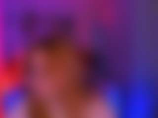 Live cam show with madyket - Deepthroat on Camsoda