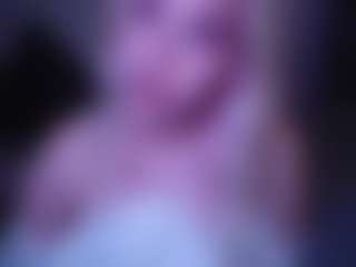 Live cam show with SadyeDobiesz - Bedroom Blonde Hair on slutload