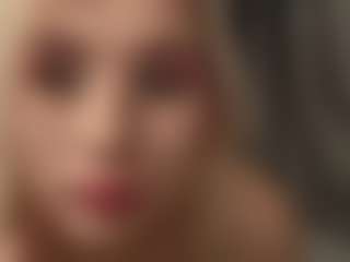 Live cam show with SadyeDobiesz - Bondage on Camming Site