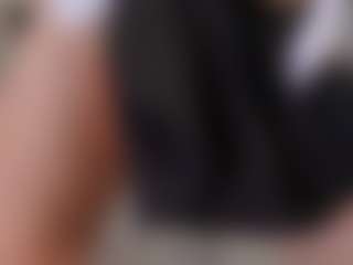 TessKennel MILF webcam performer live streaming