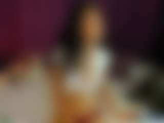 Live cam show with AkiraHayes - New Small Tits on Camsoda