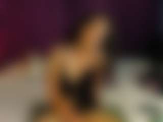 AkiraHayes's Live Sex Cam Show