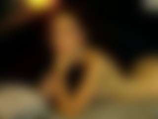 Live cam show with AkiraHayes - Curly on sexylive.show