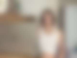 Live cam show with ChristaLurie - Petite Teen (18+) on https://playwithruby.com