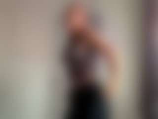 Live cam show with EstaHolzworth - New Big Tits on SpankPalCams