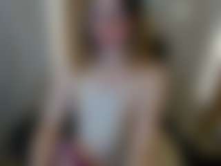 Lunneth's Live Sex Cam Show