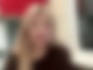 Live cam show with ToccaraLockridge - Amateur Mature on Soda Cam