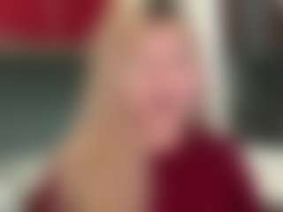 Live cam show with ToccaraLockridge - College Mature on luckytryst.com