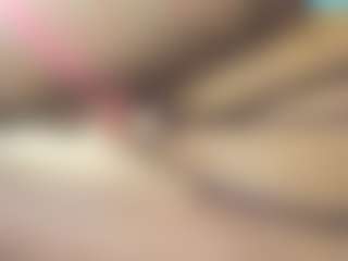 Live cam show with VixenFyre - Belly on SpankPalCams