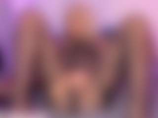aisha-braunn's Live Sex Cam Show
