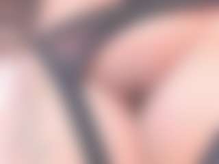 Aliceefox1's Live Sex Cam Show