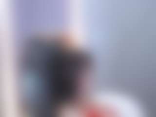 Live cam show with Amys19 - Tittyfuck on ObeyMaria