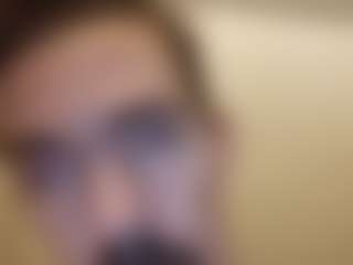 Tone-deaf's Live Sex Cam Show