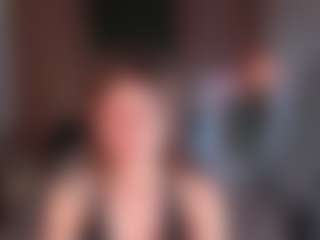 Live cam show with Ilze-Ozolina1 - Legs on mypornchat.com