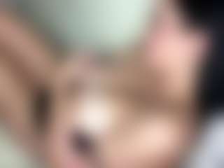 Ely's Live Sex Cam Show
