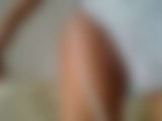 Live cam show with uwerashams - Fetish Curvy on live.xbliss.ai